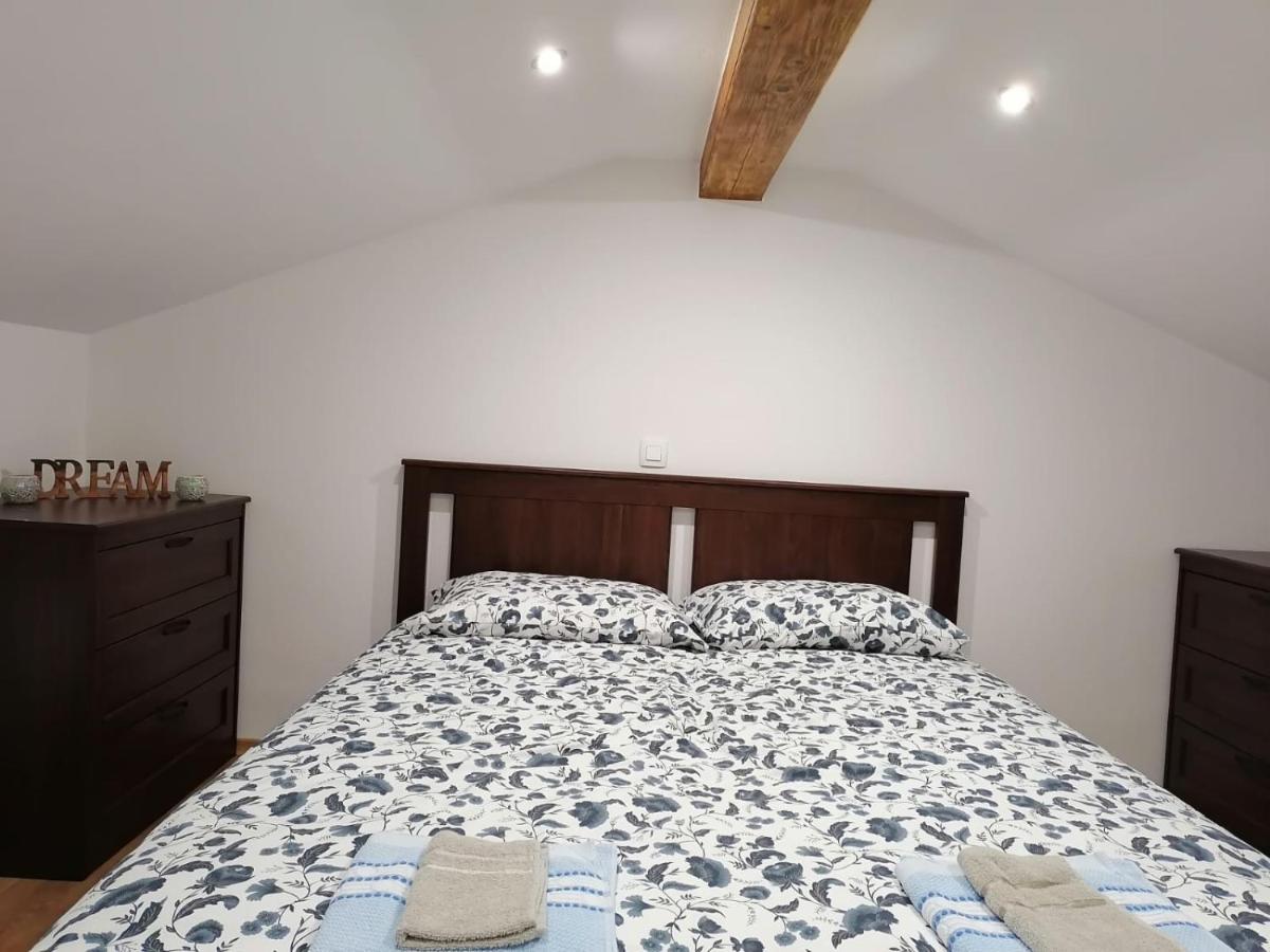 Hisa Pod Gradicem Apartment